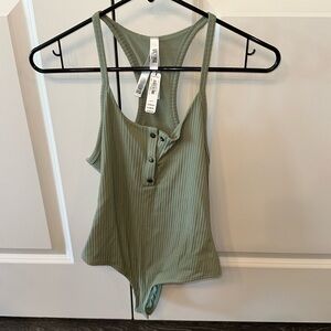 🆕 NWT VICTORIA SECRET SPORT BODYSUIT